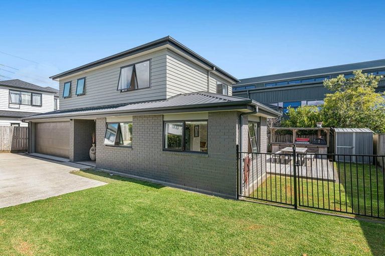 Photo of property in 10b Bass Road, Albany, Auckland, 0632