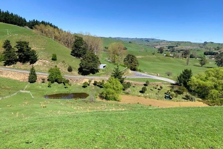 Photo of property in 499 Waikakahi Road, Taihape, 4792