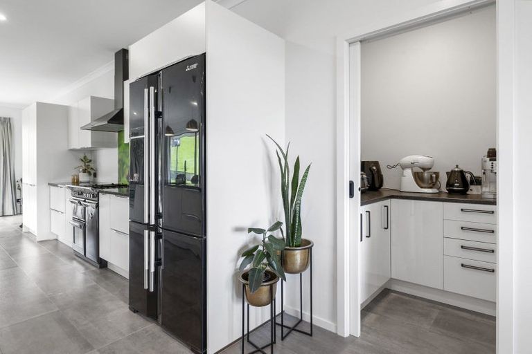 Photo of property in 34 Tara Hills Drive, North Taieri, Mosgiel, 9092