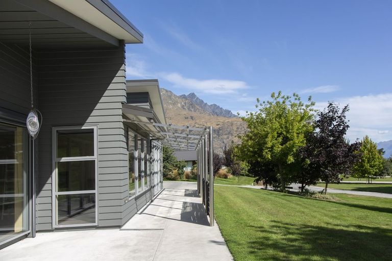 Photo of property in 44 Springbank Grove, Lower Shotover, Queenstown, 9371