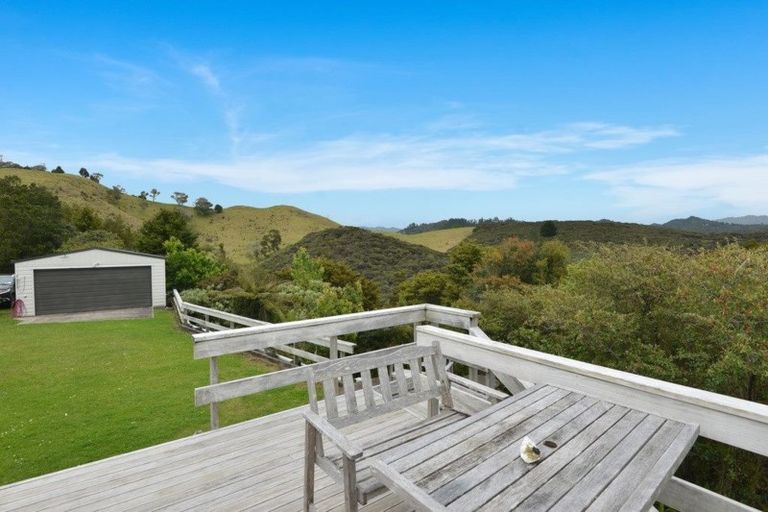 Photo of property in 76 Rapata Road, Oakura, Hikurangi, 0184