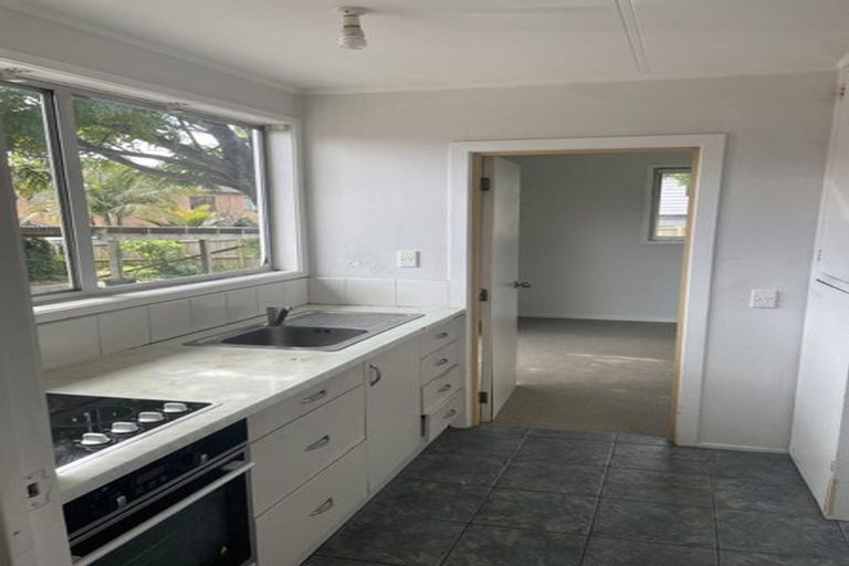 Photo of property in 301 Albany Highway, Rosedale, Auckland, 0632