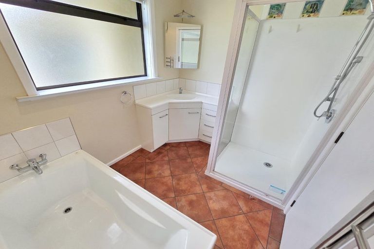 Photo of property in 6 Alamein Crescent, Onekawa, Napier, 4110