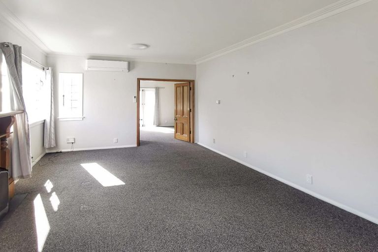 Photo of property in 12 Cornwall Street, Hutt Central, Lower Hutt, 5010