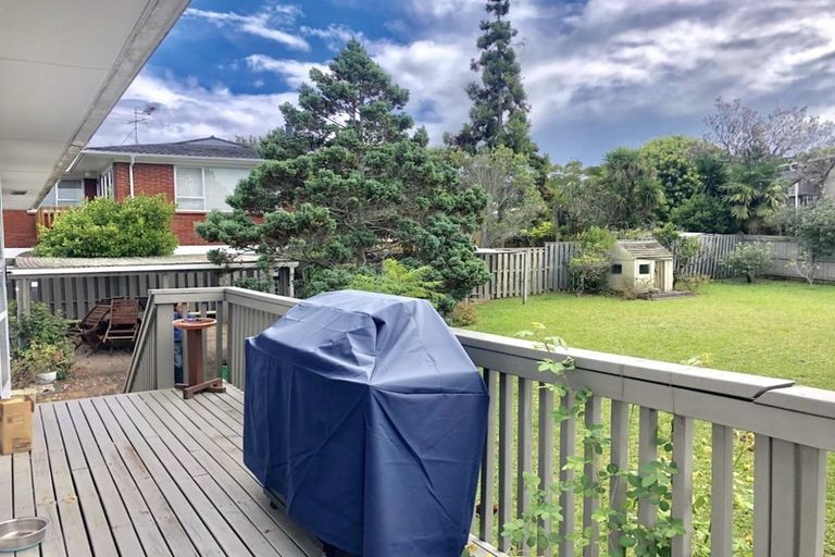 Photo of property in 36 Kurnell Drive, Botany Downs, Auckland, 2010