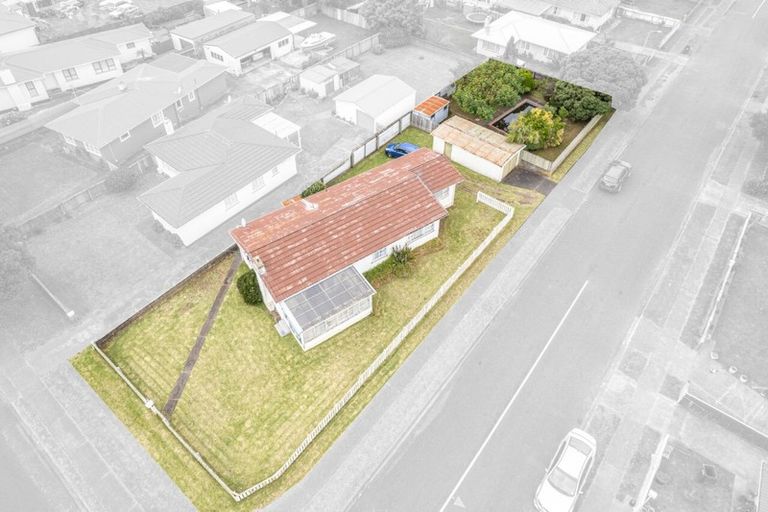 Photo of property in 60 Manuka Street, Castlecliff, Whanganui, 4501