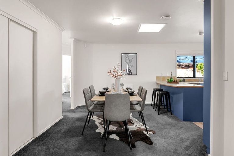 Photo of property in 30 Newfield Drive, Fairview Downs, Hamilton, 3214