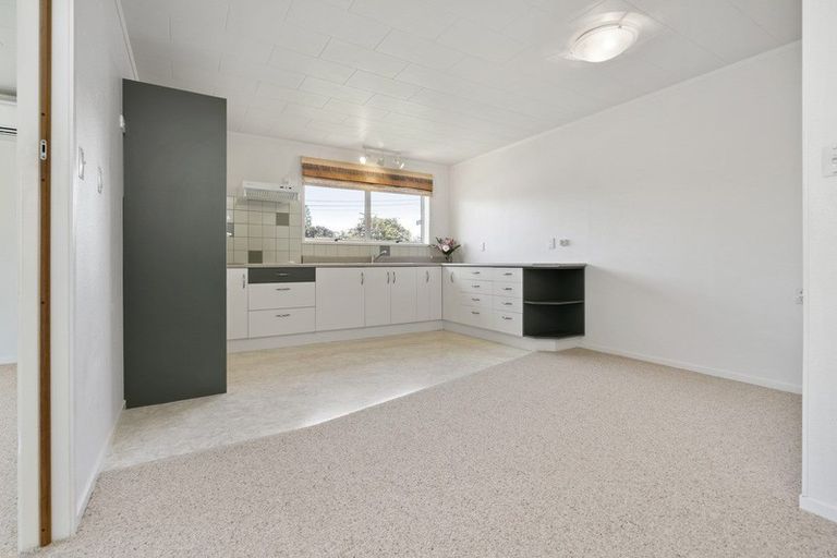 Photo of property in 1 Gordon Place, Leamington, Cambridge, 3432