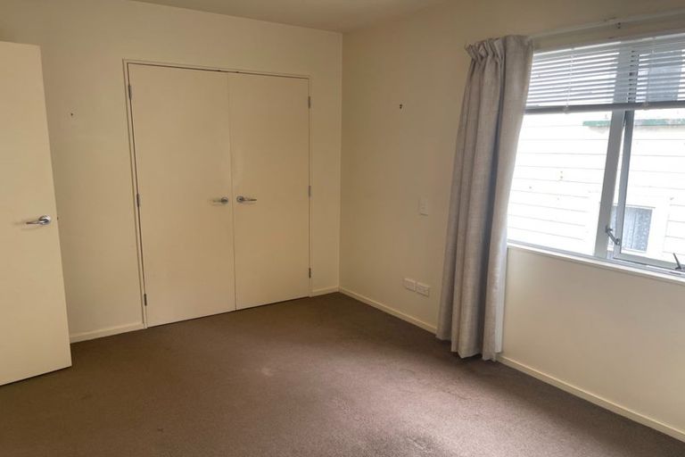 Photo of property in 8/7 Henry Street, Kilbirnie, Wellington, 6022