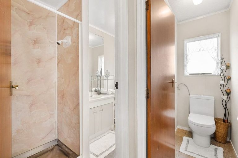 Photo of property in 8a Primrose Street, Raglan, 3225