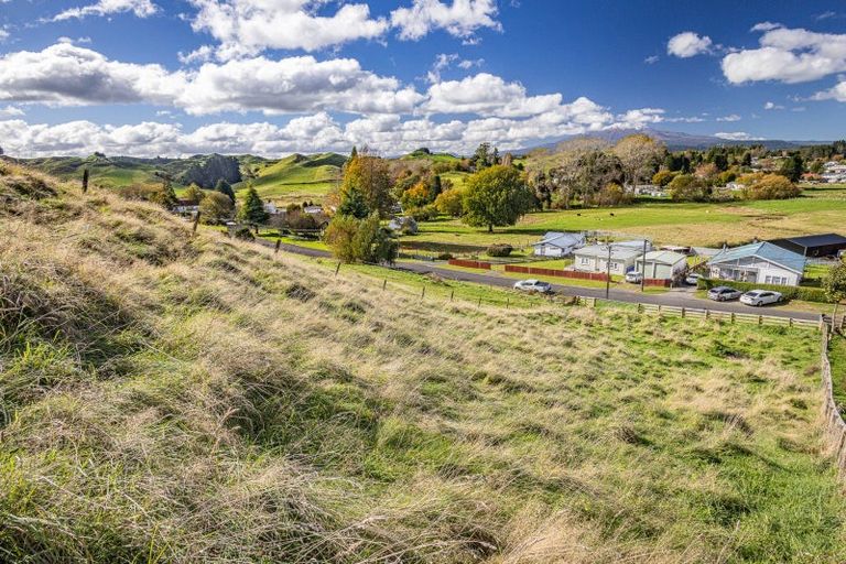 Photo of property in 26 Hukaroa Road, Raetihi, 4632