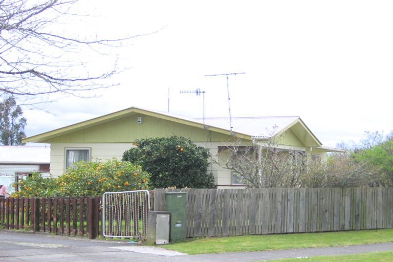 Photo of property in 18 Emerald Street, Pukehangi, Rotorua, 3015