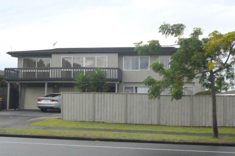 Photo of property in 72 Prince Regent Drive, Half Moon Bay, Auckland, 2012