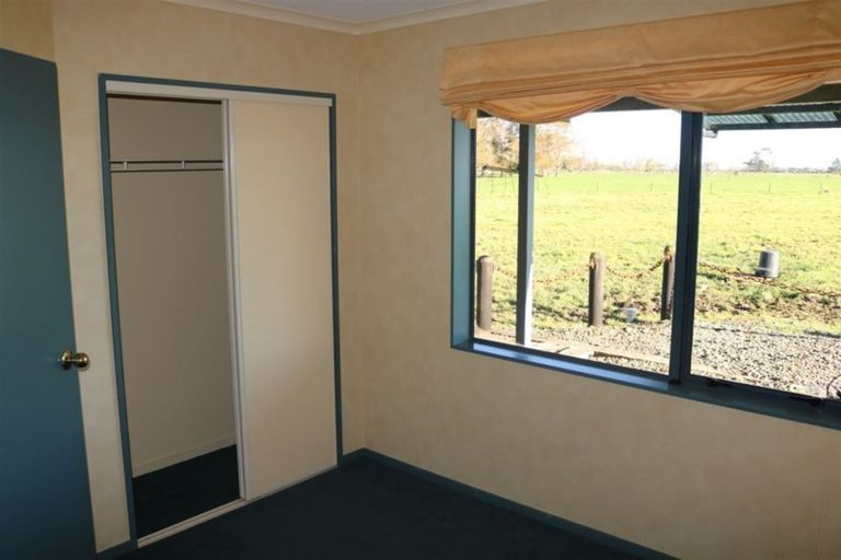 Photo of property in 70 School Road, Te Horo, Otaki, 5582