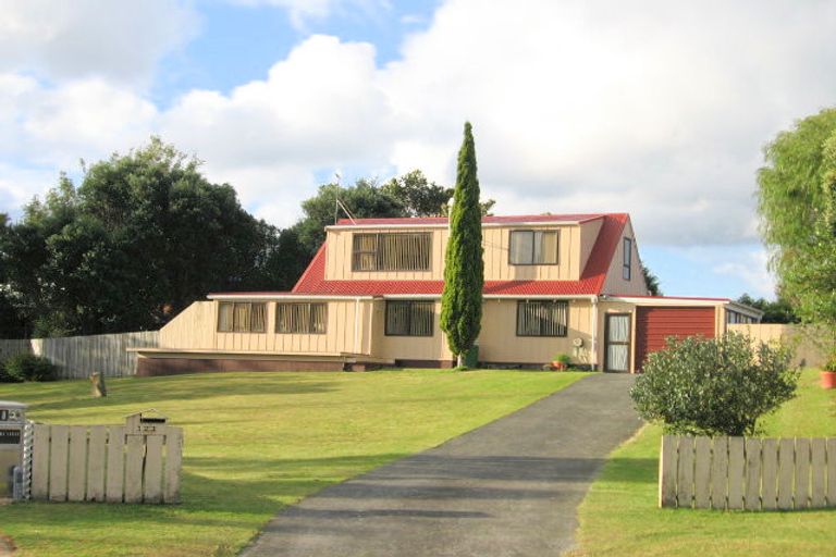 Photo of property in 123 Brook Place, Whangamata, 3620
