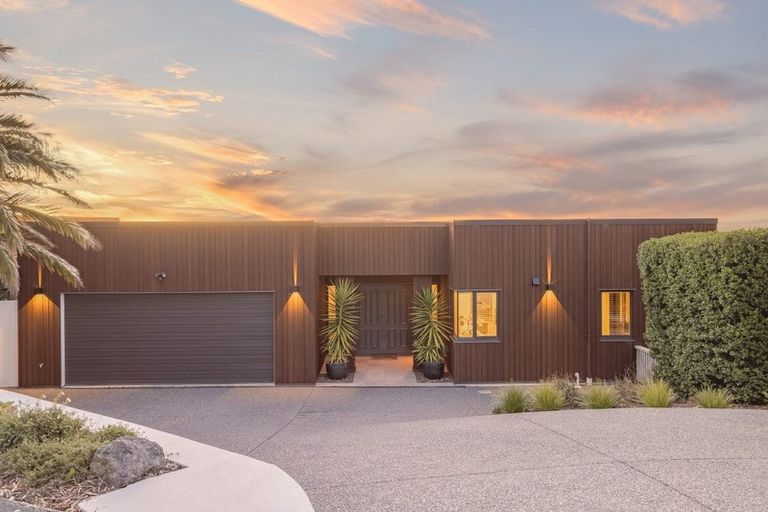 Photo of property in 266 Major Hornbrook Road, Mount Pleasant, Christchurch, 8081