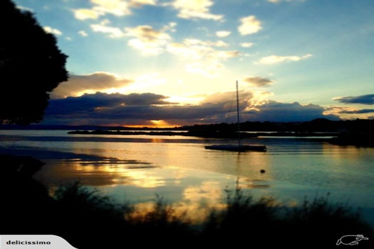 Photo of property in 68 Aramoana Avenue, Devonport, Auckland, 0624