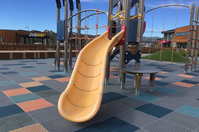 Photo of property in 28 Meyer Crescent, Halswell, Christchurch, 8025