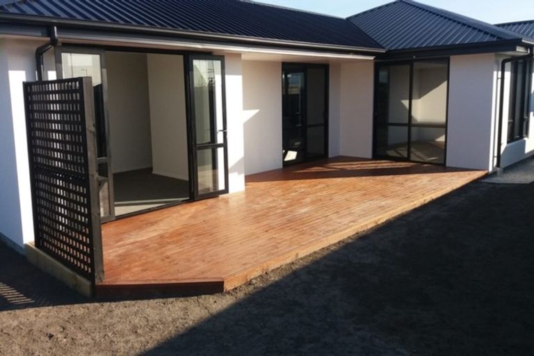 Photo of property in 29 Andesite Drive, Rolleston, 7614