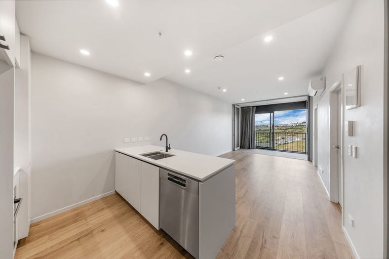 Photo of property in 504/2a Munroe Lane, Albany, Auckland, 0632