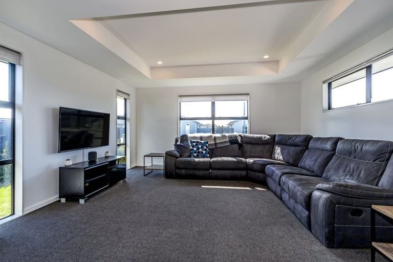 Photo of property in 24 Kingsbridge West, Burwood, Christchurch, 8083