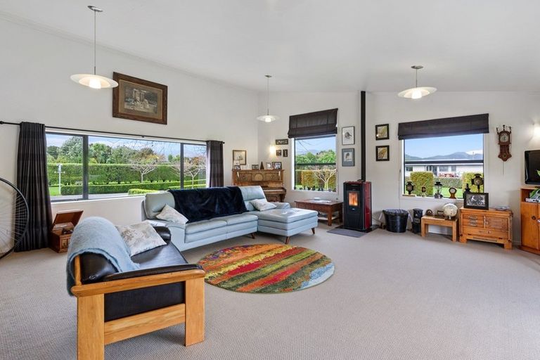 Photo of property in 7 Faydon Close, Ohau, Levin, 5570