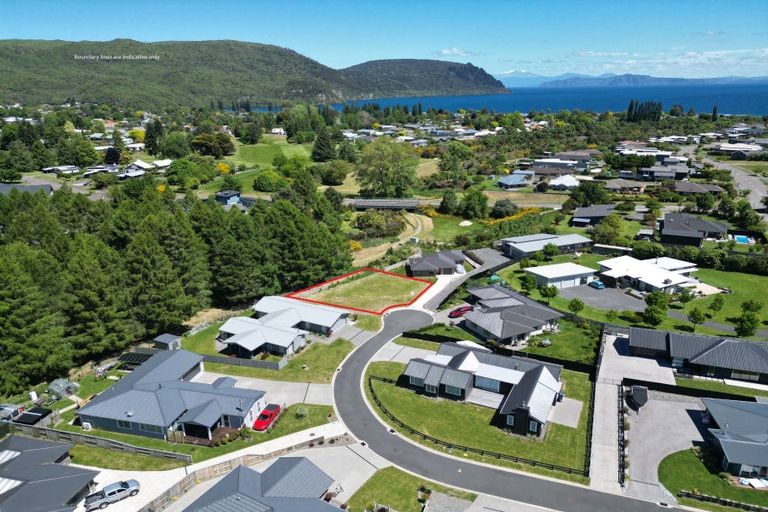 Photo of property in 13 Larches Lane, Kinloch, 3377