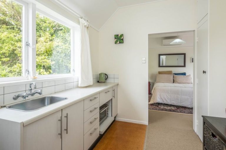 Photo of property in 385a Karori Road, Karori, Wellington, 6012