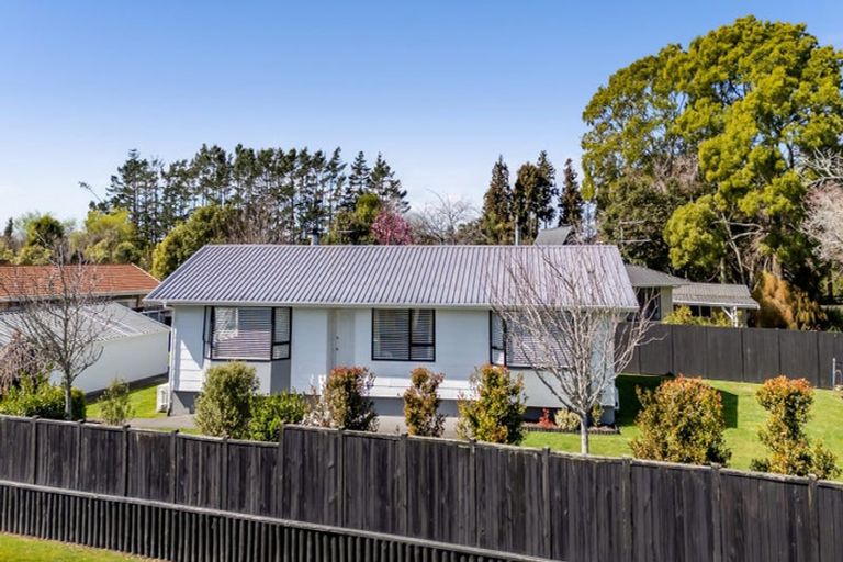 Photo of property in 16 Ngahere Street, Inglewood, 4330