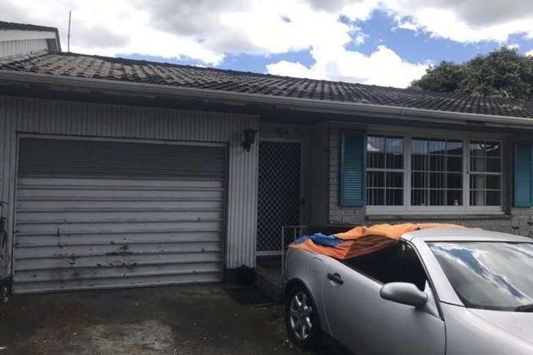 Photo of property in 2/99 Panama Road, Mount Wellington, Auckland, 1062