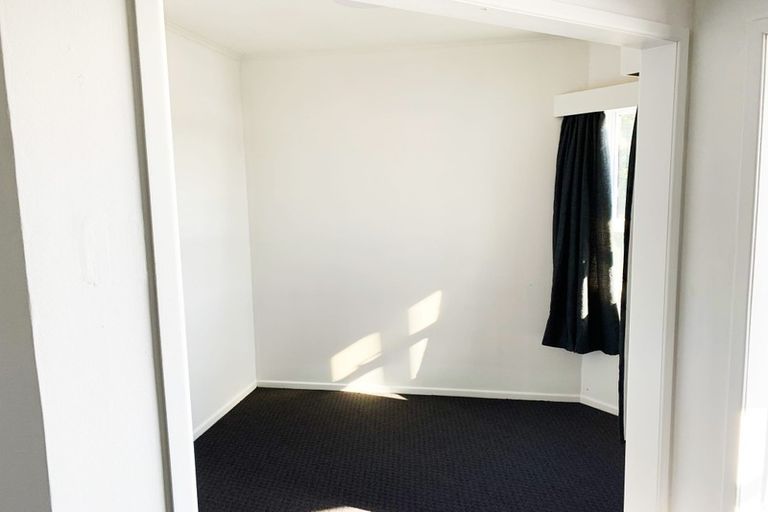 Photo of property in 4/184 Powderham Street, New Plymouth, 4310