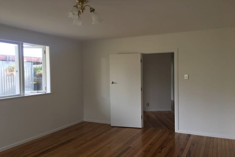 Photo of property in 65 Corunna Road, Milford, Auckland, 0620