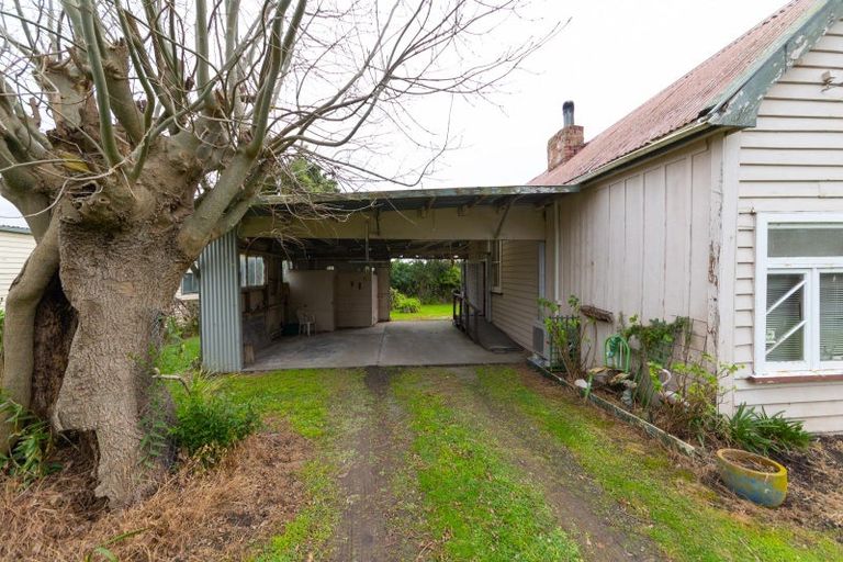 Photo of property in 34 Tokomaru East Road, Tokomaru, Palmerston North, 4474