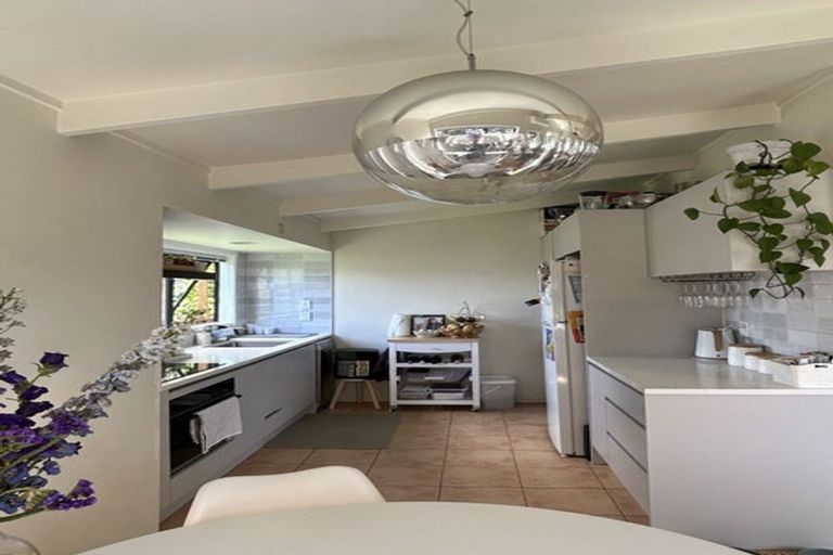 Photo of property in 3a Universal Drive, Henderson, Auckland, 0610