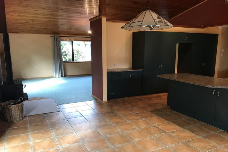 Photo of property in 4 Vela Place, Clarks Beach, 2122