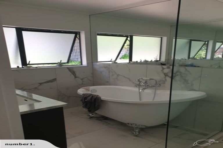 Photo of property in 16 Meynell Court, Glen Eden, Auckland, 0602