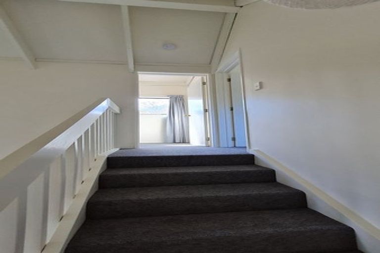 Photo of property in 1/73 Milton Road, Bluff Hill, Napier, 4110