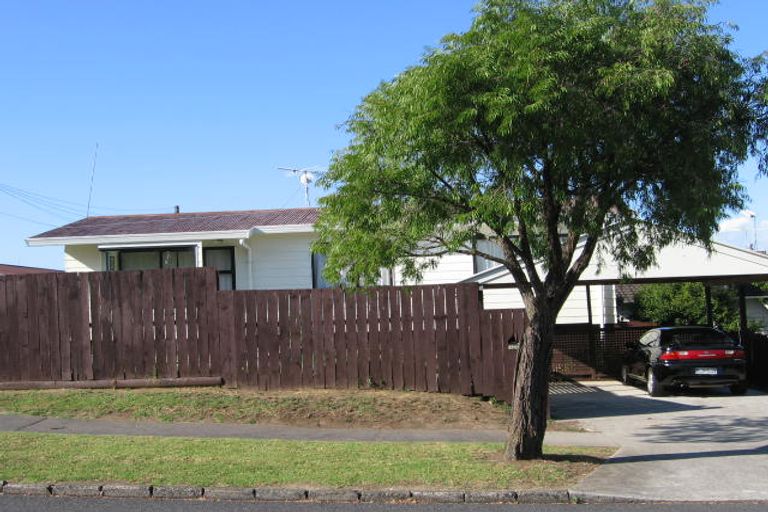 Photo of property in 48a Gardner Avenue, New Lynn, Auckland, 0600