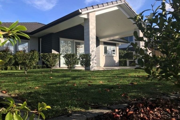 Photo of property in 35 Dayna Avenue, Ohauiti, Tauranga, 3112