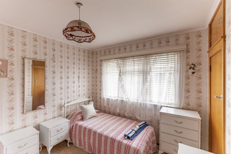 Photo of property in 4 Avon Terrace, Taradale, Napier, 4112