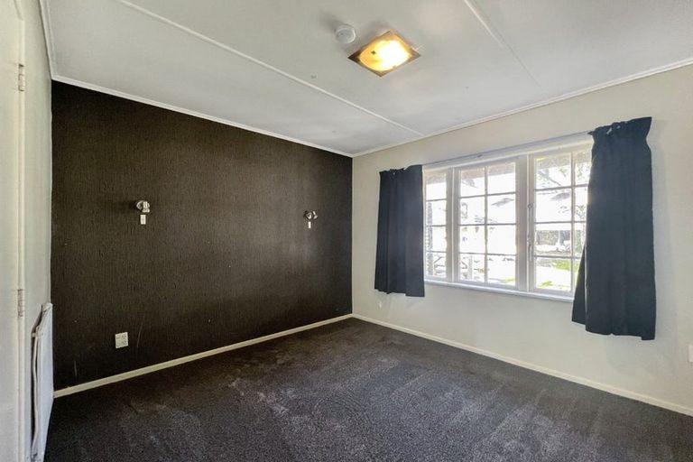 Photo of property in 5/1068 Fergusson Drive, Clouston Park, Upper Hutt, 5018