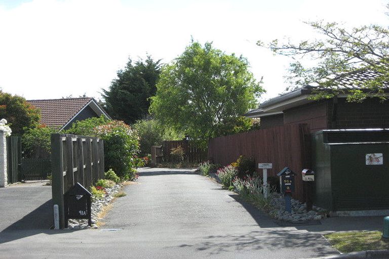 Photo of property in 91a Royal Park Drive, Parklands, Christchurch, 8083
