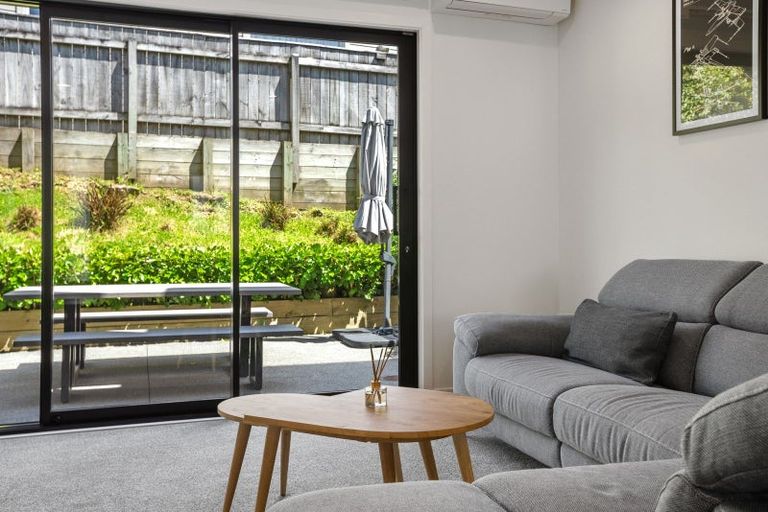 Photo of property in 10/23 Middleton Road, Johnsonville, Wellington, 6037