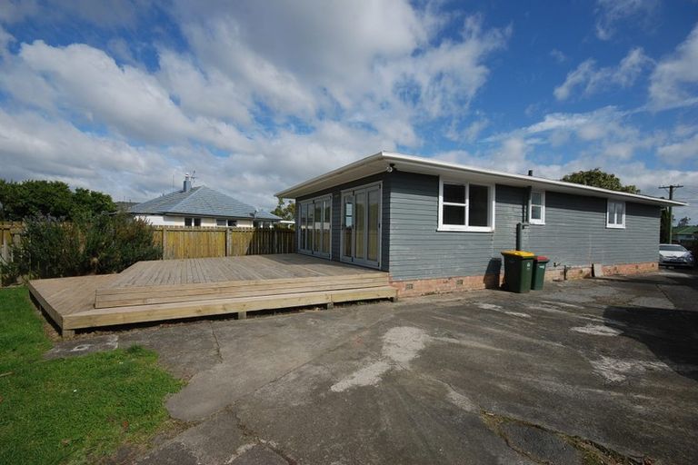 Photo of property in 1 Antrim Crescent, Otara, Auckland, 2023