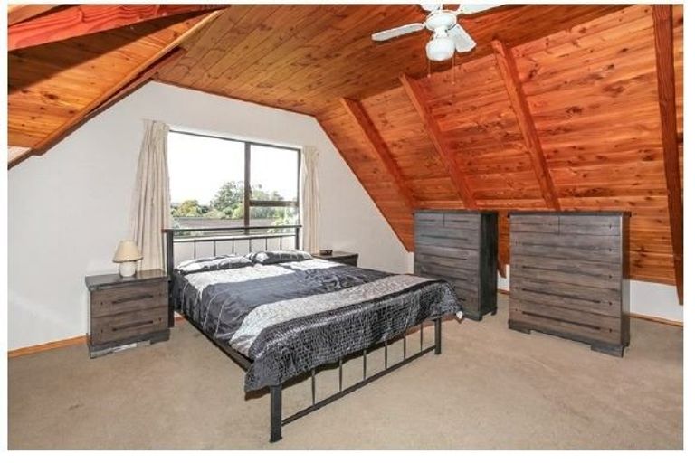 Photo of property in 135 Victoria Street West, Pukekohe, 2120