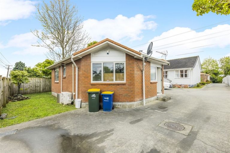 Photo of property in 92 Portage Road, New Lynn, Auckland, 0600