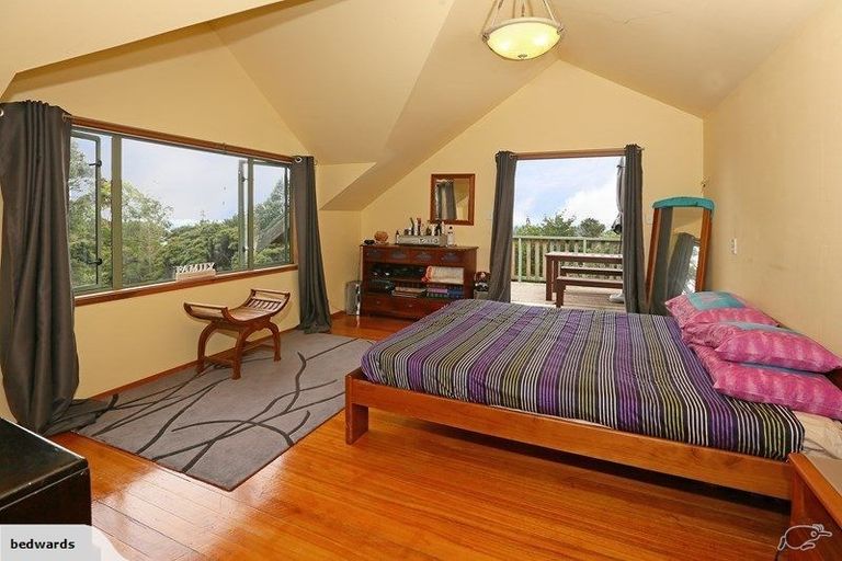 Photo of property in 20 Welsh Hills Road, Swanson, Auckland, 0614