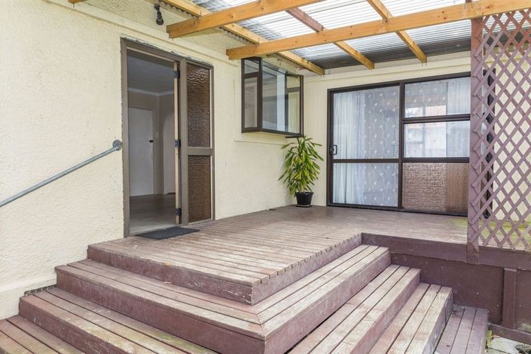 Photo of property in 6 Stanley Street, Dannevirke, 4930