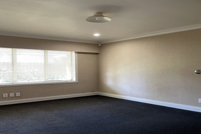 Photo of property in 30 Queen Street, Papakura, 2110