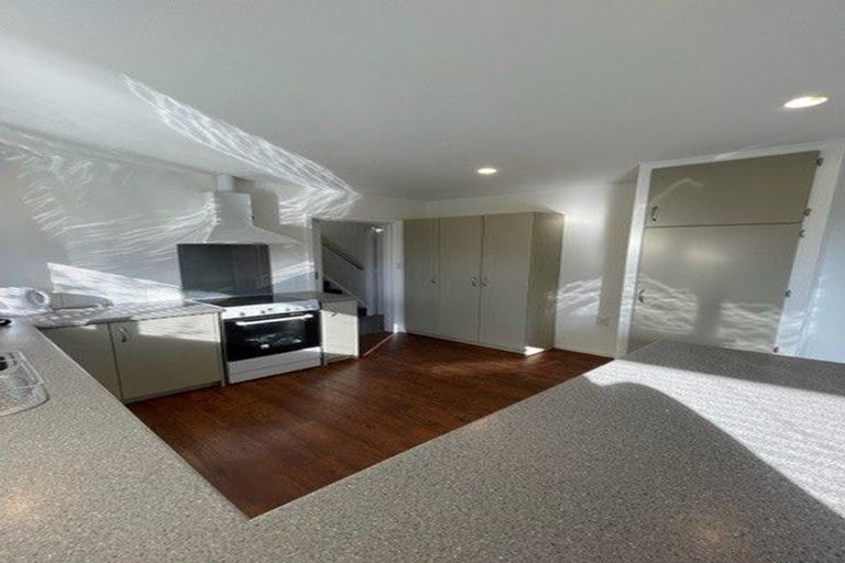 Photo of property in 9 Powell Crescent, Ilam, Christchurch, 8041